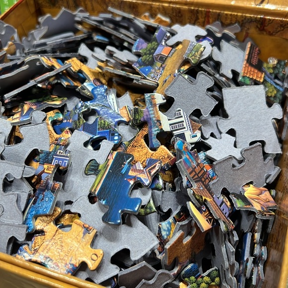 Dowdle Folk Art Puzzle National Parks 500 Pieces jigsaw puzzle - Picture 3 of 4